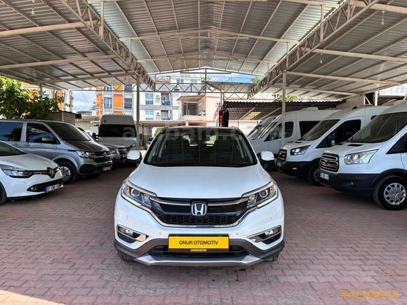 Onur Otomotivden 2015 Honda Crv 1.6i-Dtec Executive 60.000 km'de