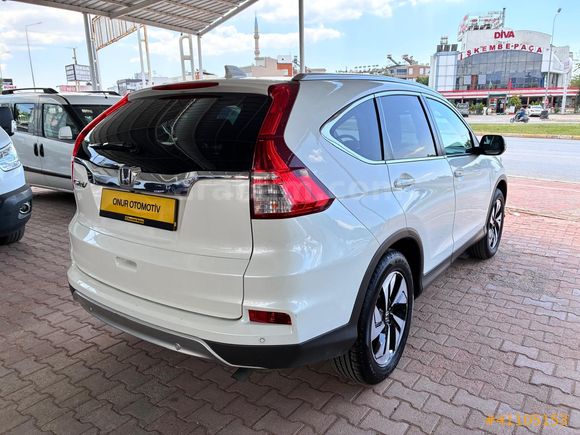 Onur Otomotivden 2015 Honda Crv 1.6i-Dtec Executive 60.000 km'de