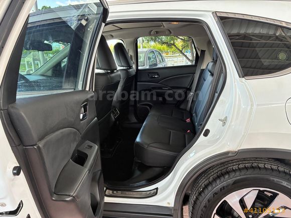 Onur Otomotivden 2015 Honda Crv 1.6i-Dtec Executive 60.000 km'de