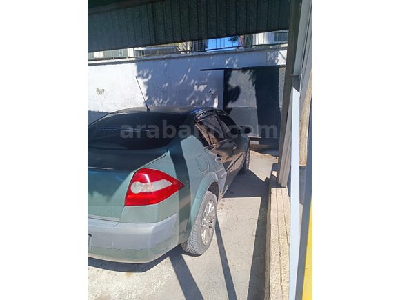 Sahibinden Renault Megane 1.5 dCi Dynamique 2006 Model  289.010 km Yeşil