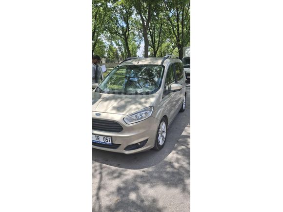 Sahibinden Ford Tourneo Courier 1.6 TDCi Journey Titanium 2015 Model