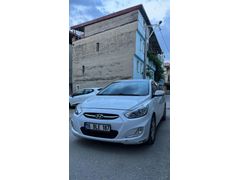 Sahibinden Hyundai Accent Blue 1.6 CRDI Mode Plus 2018 Model  146.000 km Beyaz