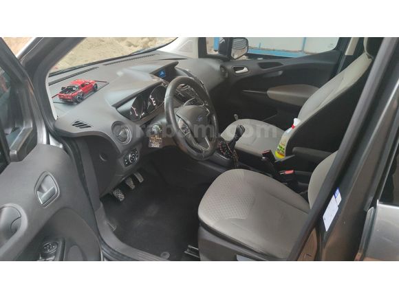 Sahibinden Ford Tourneo Courier 1.6 TDCi Titanium Plus 2016 Model