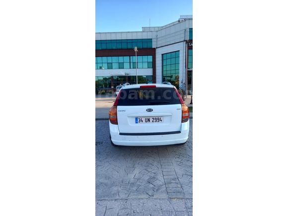 Sahibinden Kia Ceed 1.6 CRDi Concept SW 2011 Model