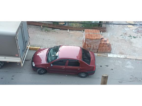 Sahibinden Dacia Logan 1.4 2006 Model  329.000 km Bordo