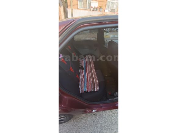 Sahibinden Dacia Logan 1.4 2006 Model  329.000 km Bordo