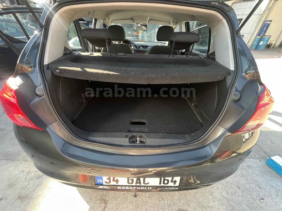 Sahibinden Opel Corsa 1.4 Design 2017 Model 