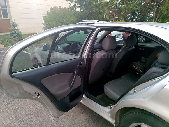 Sahibinden Skoda Octavia 1.6 Elegance 2004 Model 