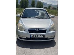Sahibinden Hyundai Accent Era 1.5 CRDi-VGT Team 2008 Model  270.000 km Gri (Gümüş)