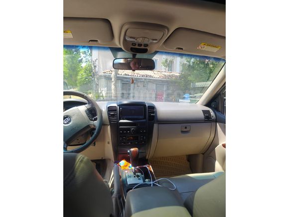 Sahibinden Kia Sorento 2.5 CRDi EX Plus 2006 Model  300.000 km siyah