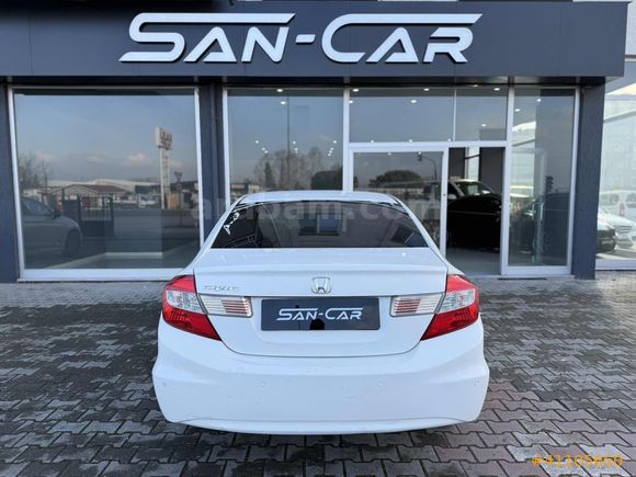//SAN-CAR//2016 HONDA CİVİC DREAM 1.6 İVTEC