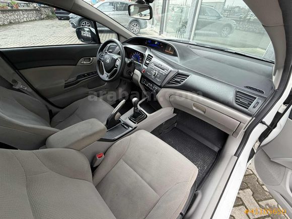 //SAN-CAR//2016 HONDA CİVİC DREAM 1.6 İVTEC