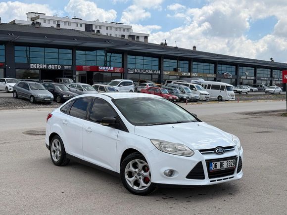 Sahibinden Ford Focus 1.6 TDCi Trend X 2012 Model  252 km Beyaz