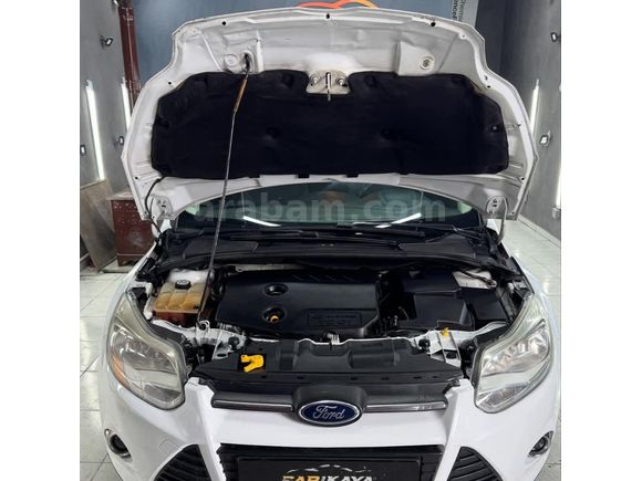Sahibinden Ford Focus 1.6 TDCi Trend X 2012 Model  252 km Beyaz
