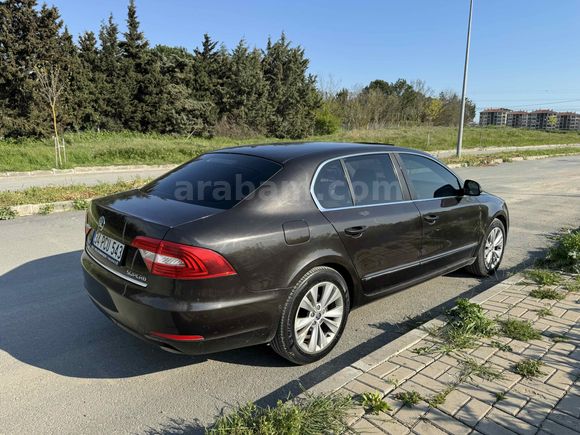 Sahibinden Skoda SuperB 1.6 TDI Elegance 2014 Model 