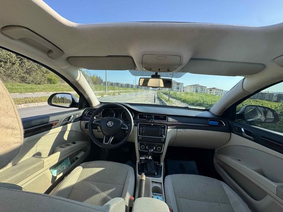 Sahibinden Skoda SuperB 1.6 TDI Elegance 2014 Model 