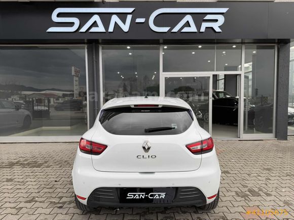 //SAN-CAR//2020 MODEL CLİO 0.9Tce TOUCH /45.xxKM/HATASIZ/