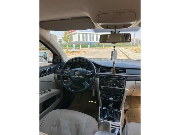 Sahibinden Skoda SuperB 1.6 TDI Elegance 2013 Model 