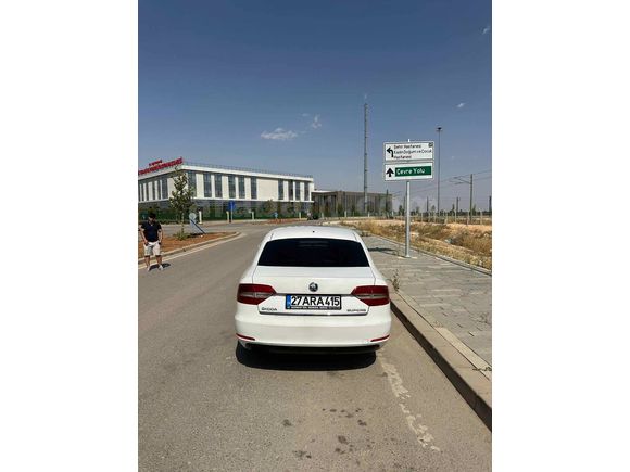 Sahibinden Skoda SuperB 1.6 TDI Elegance 2013 Model 