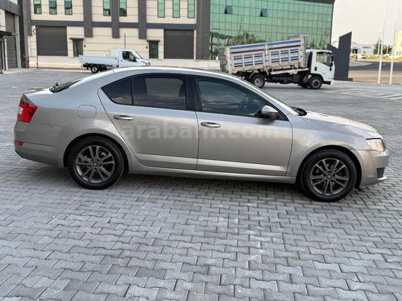 Sahibinden Skoda Octavia 1.6 TDI Ambition 2016 Model