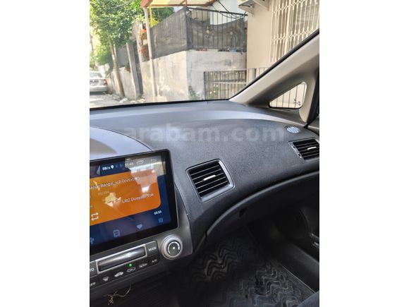 Sahibinden Honda Civic 1.6i VTEC Elegance 2010 Model