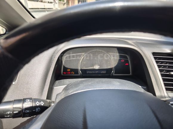 Sahibinden Honda Civic 1.6i VTEC Elegance 2010 Model