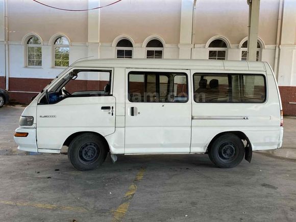 Sahibinden Mitsubishi L 300 Camlı Van 1998 Model 