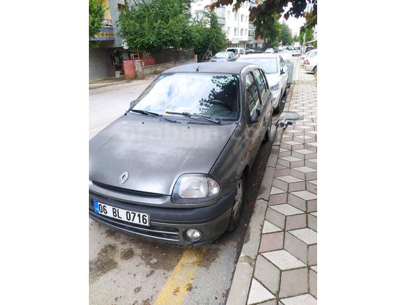 Sahibinden Renault Clio 1.6 RTE 1999 Model