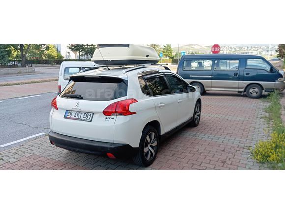 Sahibinden Peugeot 2008 1.6 e-HDi Active