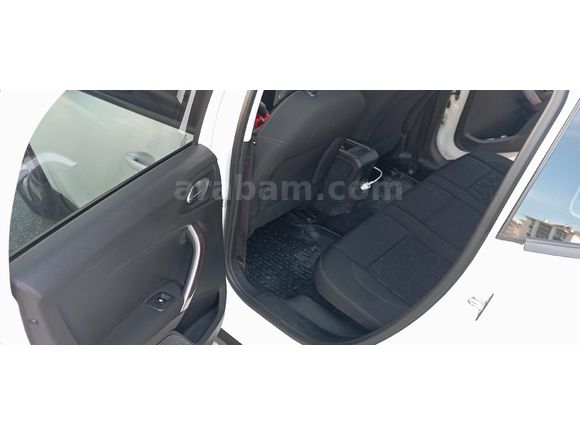 Sahibinden Peugeot 2008 1.6 e-HDi Active