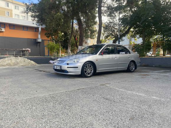 Sahibinden Honda Civic 1.6i VTEC LS 2002 Model 
TEK DEĞİŞEN 
