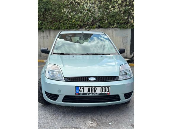 Sahibinden Ford Fiesta 1.4 TDCi Comfort 2004 Model