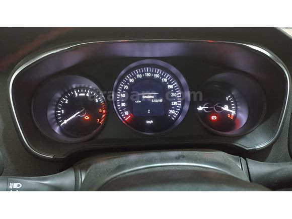 Sahibinden Renault Megane 1.3 TCe Joy 2020 Model 
