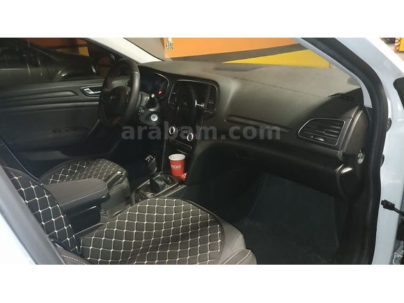 Sahibinden Renault Megane 1.3 TCe Joy 2020 Model 