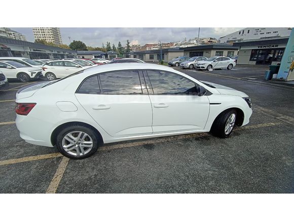 Sahibinden Renault Megane 1.3 TCe Joy 2020 Model 
