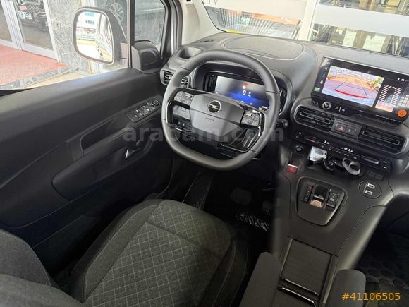 2026 ( 0 ) KM COMBO 1.5 D Edition PRO %20 FATURA ORTA KONSOL