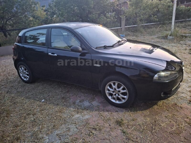 Sahibinden Alfa Romeo 147 1.6 TS Progression 2009 Model Antalya 49.000 km Siyah