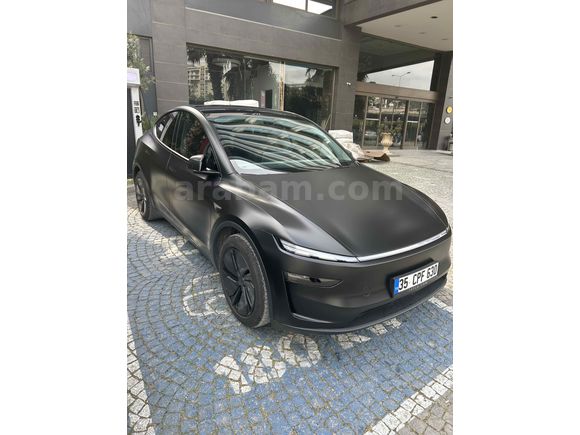 Sahibinden Tesla Model Y Premium Juniper SR. 2025 Model 