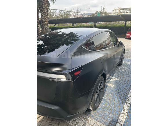 Sahibinden Tesla Model Y Premium Juniper SR. 2025 Model 