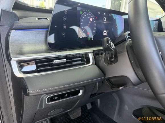 2024 Tiggo 8 Pro Max Intelligent CAM TAVAN 7 Koltuklu BOYASIZ