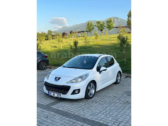 Sahibinden Peugeot 207 1.6 VTi Active 2011 Model 