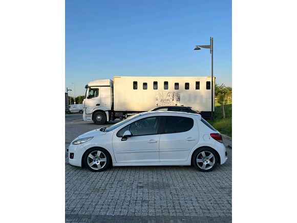 Sahibinden Peugeot 207 1.6 VTi Active 2011 Model 