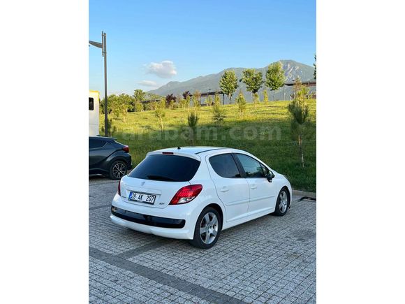 Sahibinden Peugeot 207 1.6 VTi Active 2011 Model 