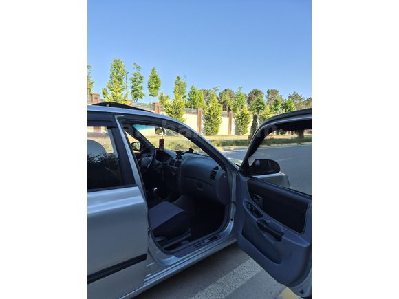 Sahibinden Hyundai Accent 1.3 LX 2001 Model