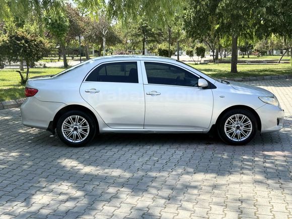DEMİR AUTO’DAN PIRIL PIRIL TOYOTA COROLLA 1.4 D-4