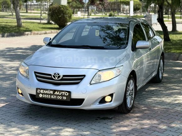 DEMİR AUTO’DAN PIRIL PIRIL TOYOTA COROLLA 1.4 D-4