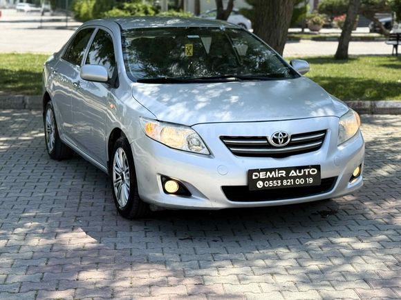 DEMİR AUTO’DAN PIRIL PIRIL TOYOTA COROLLA 1.4 D-4