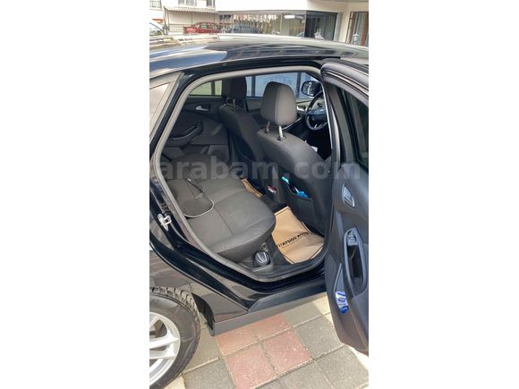 Sahibinden Ford Focus 1.5 TDCi Trend X 2017 Model Ankara 165.000 km Siyah