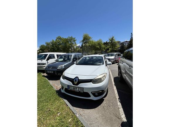 Sahibinden Renault Fluence 1.5 dCi Touch 2016 Model Trabzon 142.000 km Beyaz