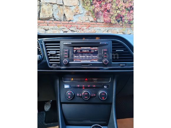 2013 SEAT LEON 1.6 DİZEL MANUEL CR STYLE KIRMIZI *140 BİN KM*